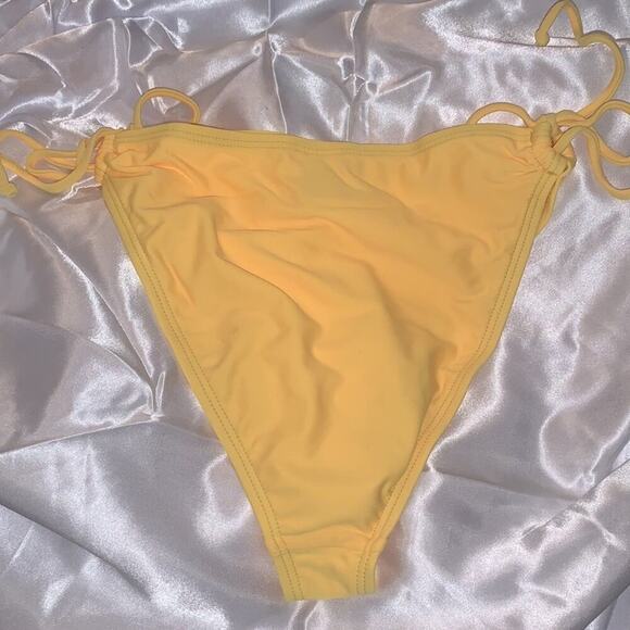 FASHION NOVA Island Girl Bikini. Yellow. Large. - Picture 7 of 11